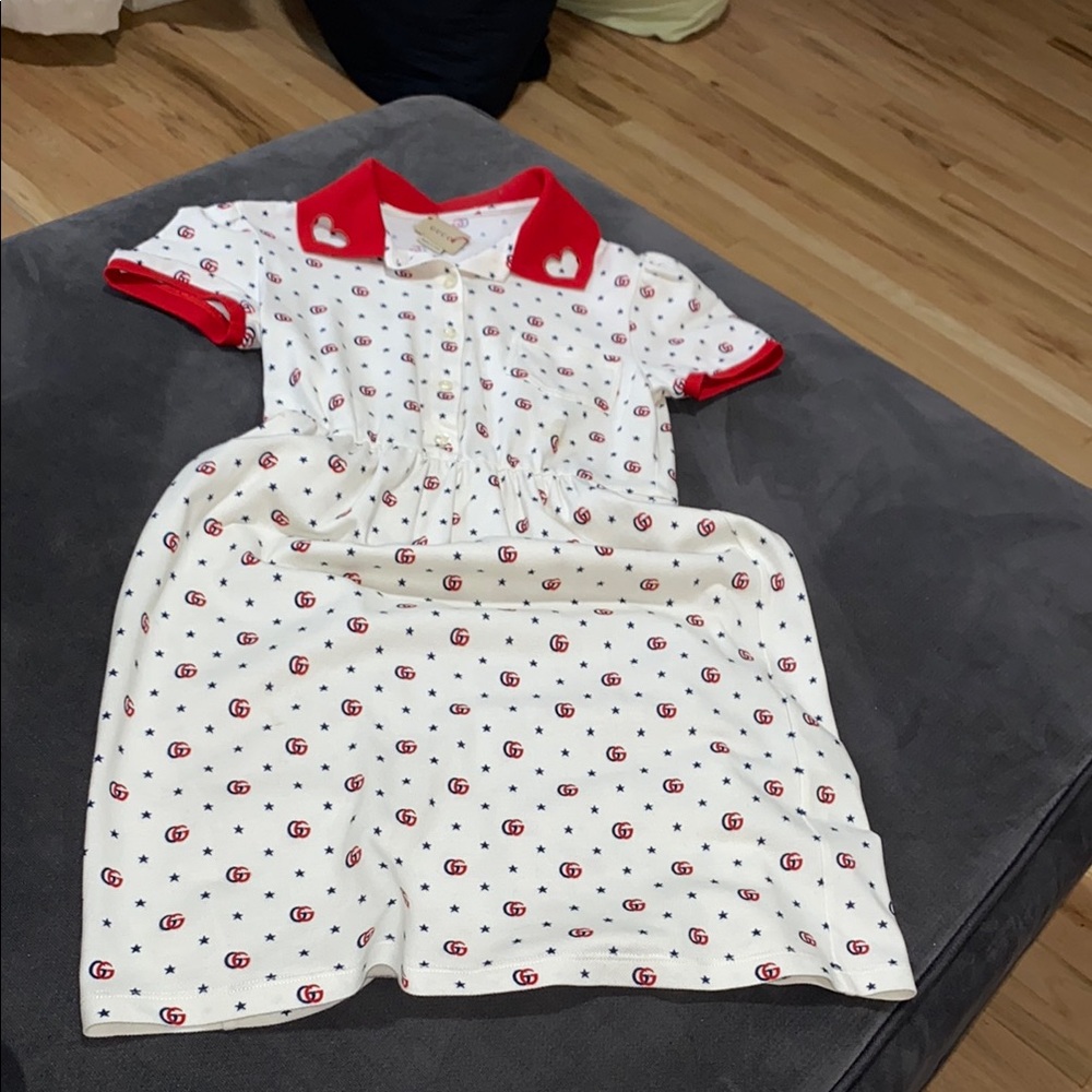 Gucci Red and White Heart Collar Shirt